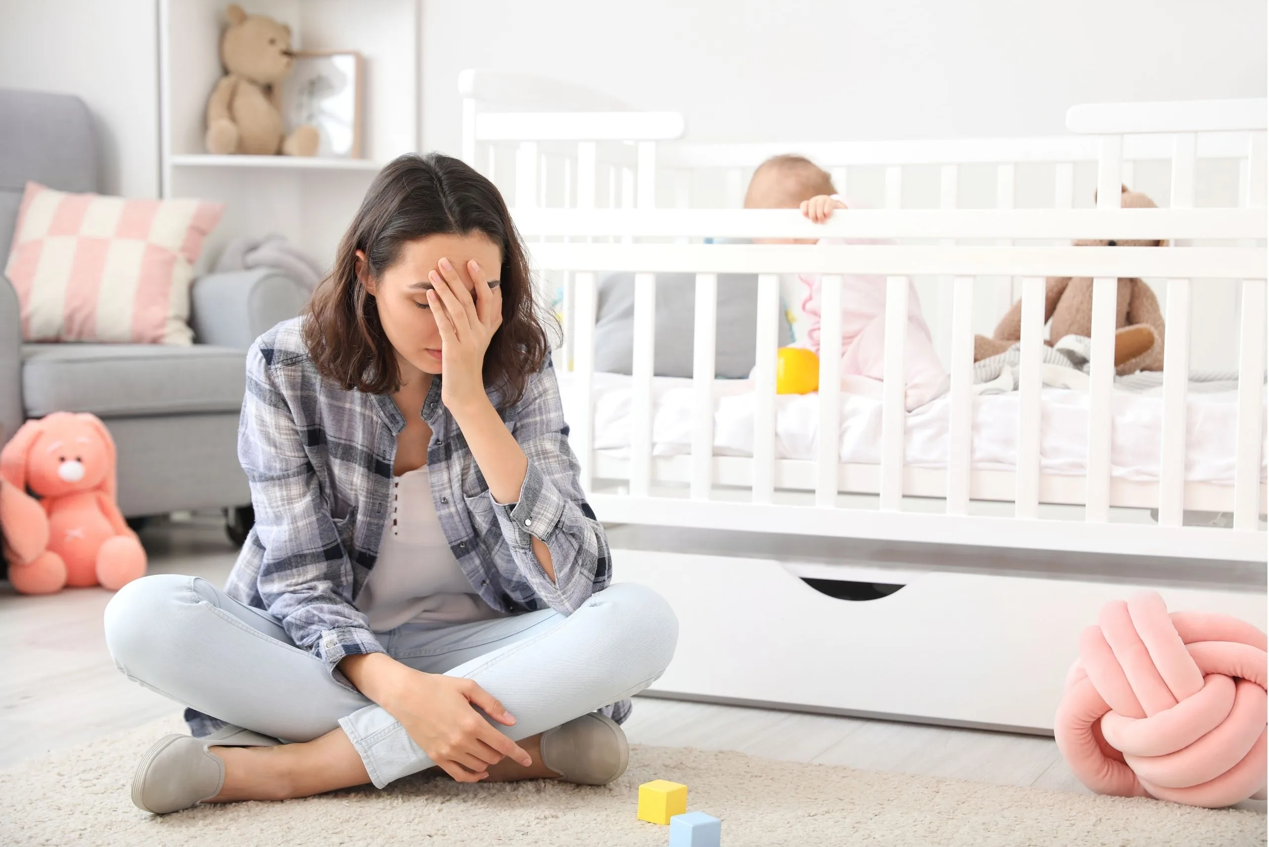 6 Ways to Support a New Mother with Postnatal Depression