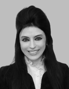 Dr Serena Lai Black and White Headshot