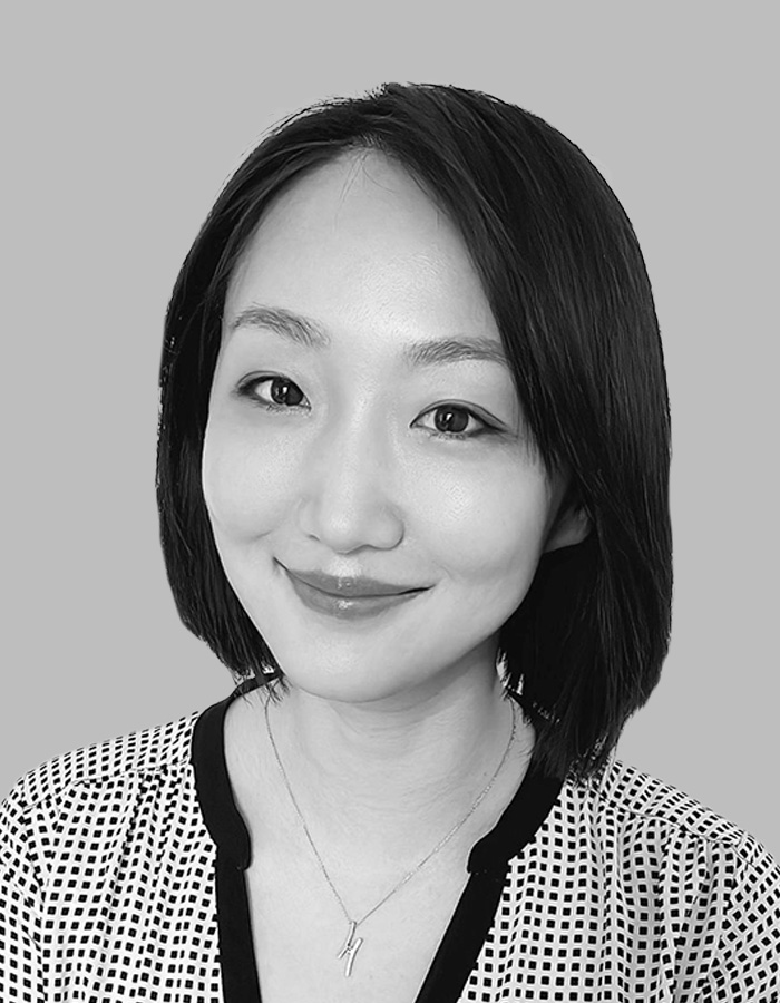 Black and White Headshot of Zheng Zhou